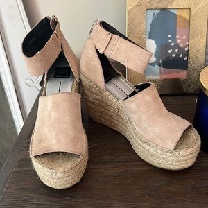 Dolce vita wedges